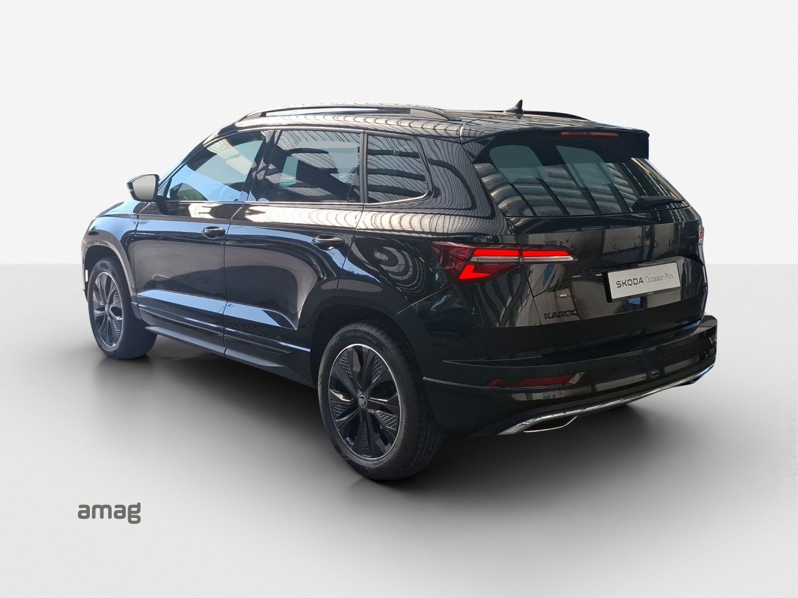 SKODA Karoq Sportline, Benzin, Occasion / Gebraucht, Automatik - 3