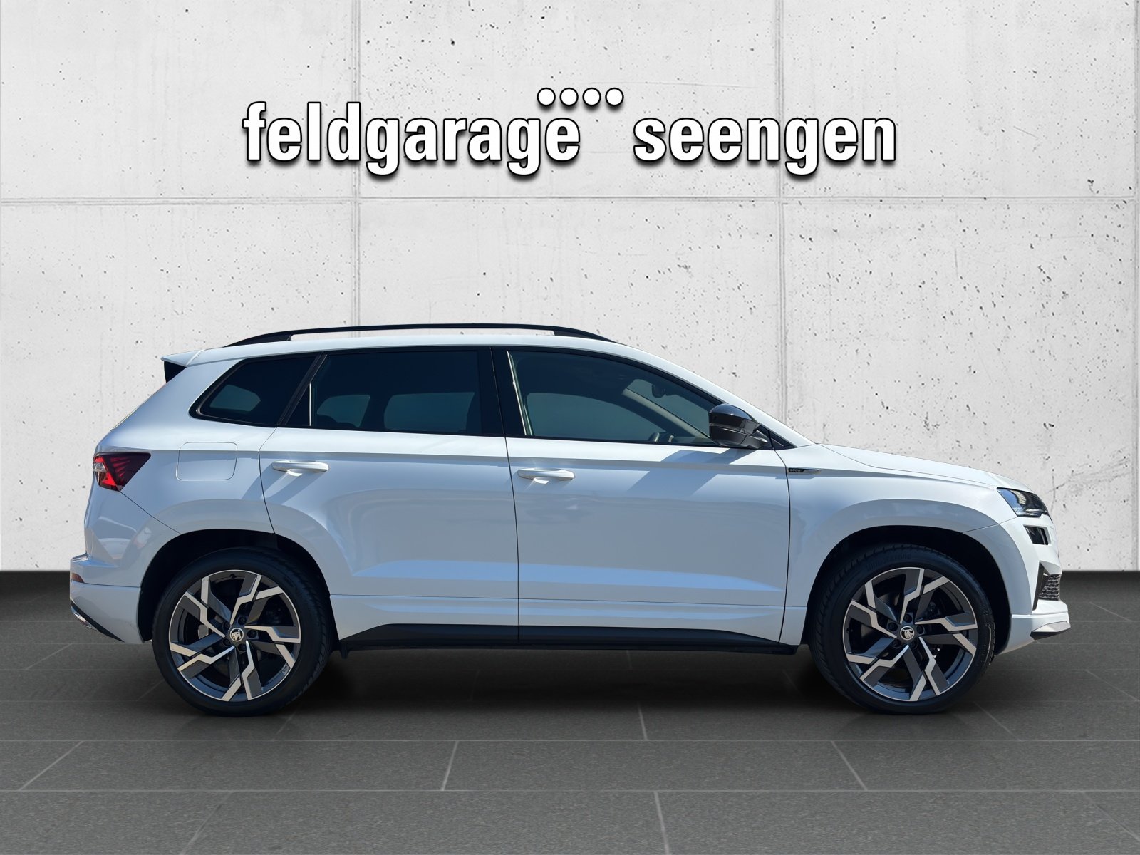 SKODA New Karoq 2.0 TDI CR Sport Line 4x4 DSG mit AHK Stand, Diesel, Occasioni / Usate, Automatico - 4