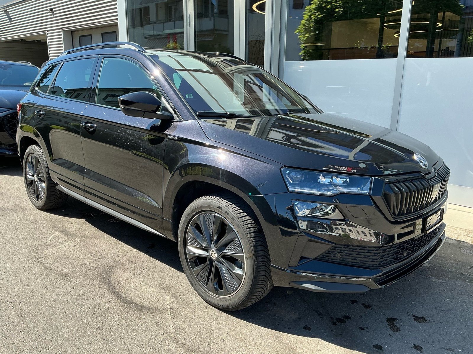 SKODA Karoq Sportline 4x4 *** PANORAMADACH VIELES MEHR ***, Petrol, Second hand / Used, Automatic - 3