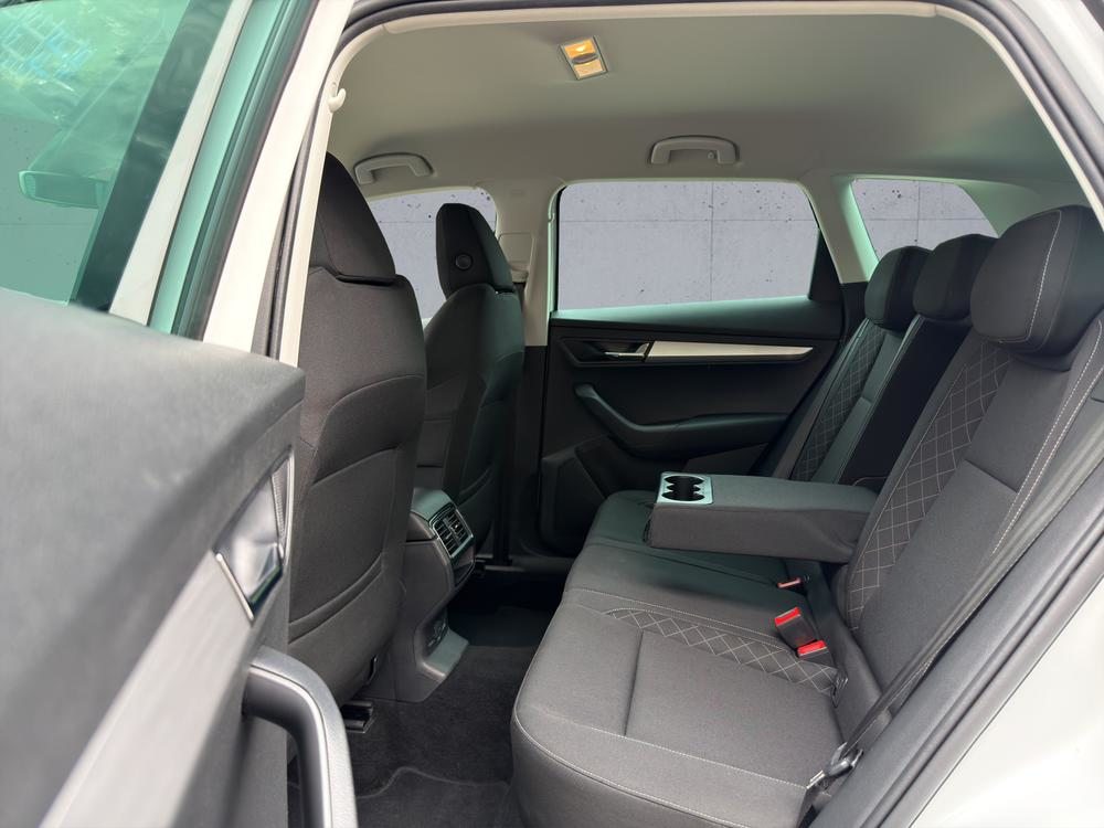 SKODA KAROQ Ambition, Essence, Occasion / Utilisé, Automatique - 7