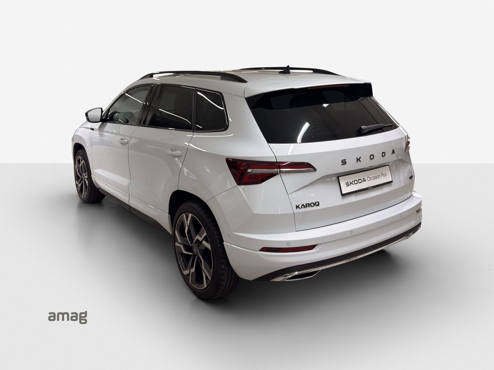 SKODA Karoq Sportline, Benzin, Occasion / Gebraucht, Automatik - 3