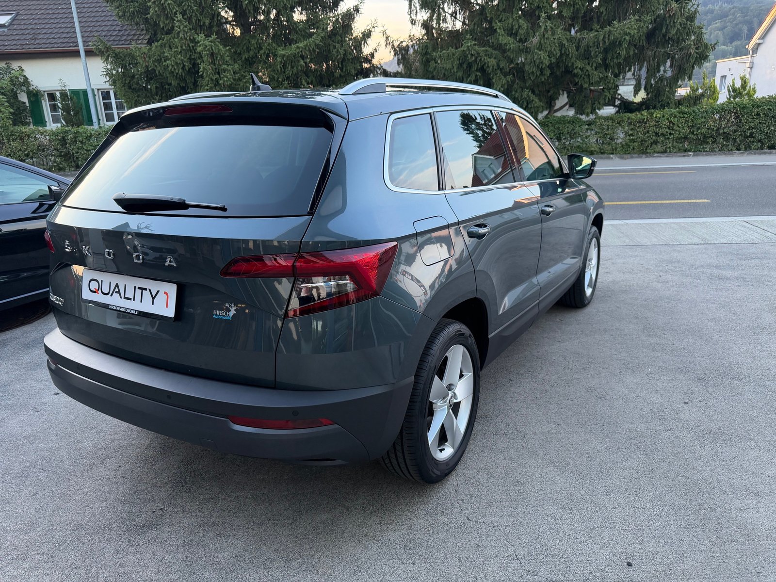 SKODA Karoq 1.5 TSI ACT Style DSG, Petrol, Second hand / Used, Automatic - 3