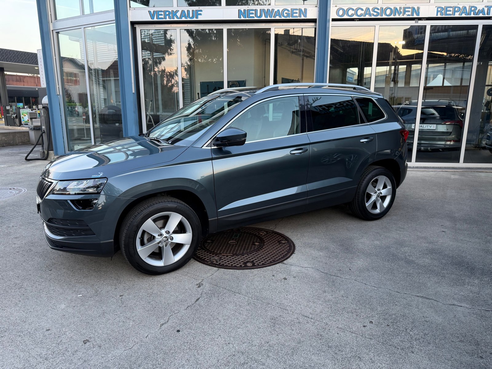 SKODA Karoq 1.5 TSI ACT Style DSG, Petrol, Second hand / Used, Automatic - 5