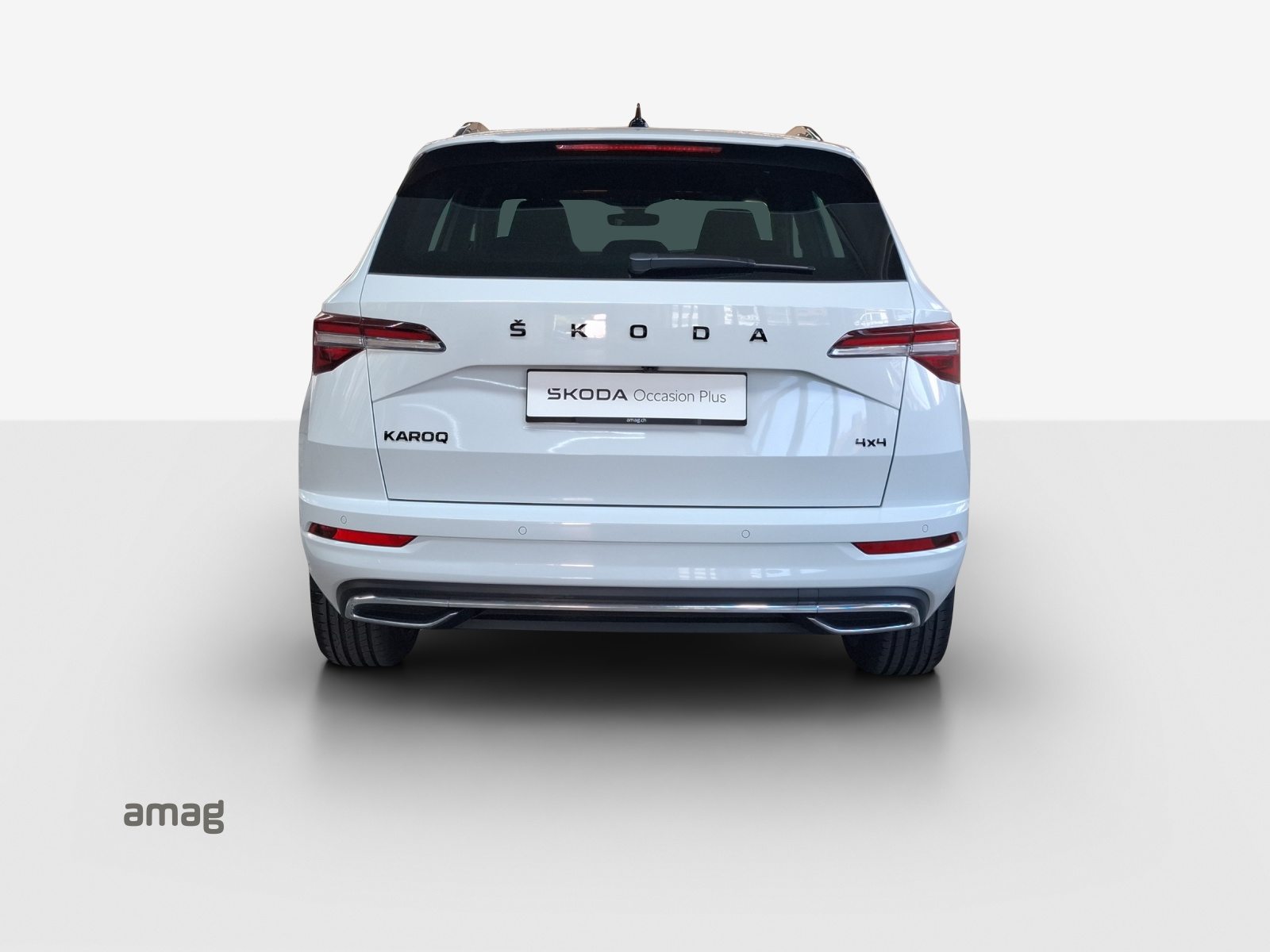 SKODA NEW KAROQ SportLine, Petrol, Second hand / Used, Automatic - 4