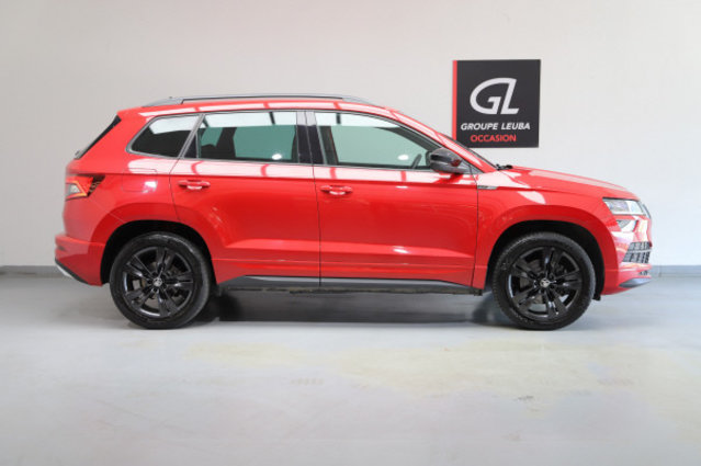SKODA Karoq 2.0TSI SportL.4x4, Benzin, Occasion / Gebraucht, Automatik - 7