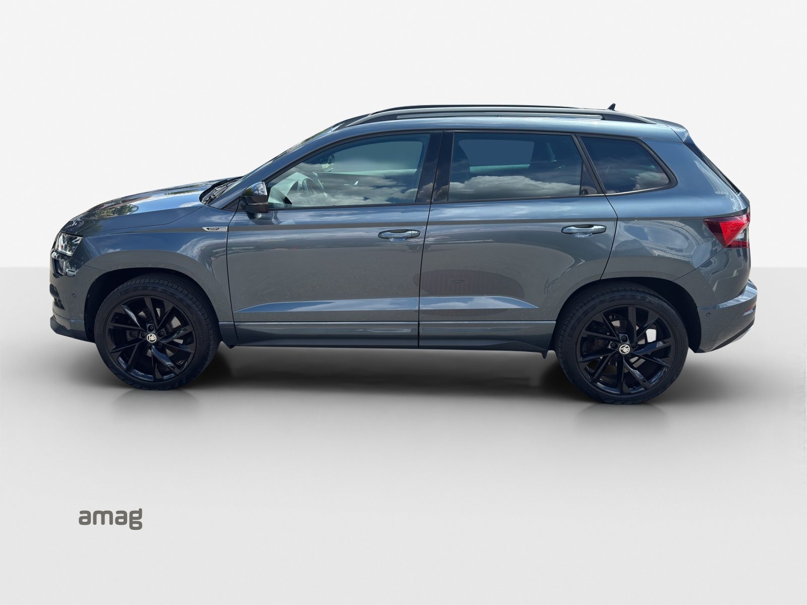 SKODA KAROQ SportLine, Benzin, Occasion / Gebraucht, Automatik - 2