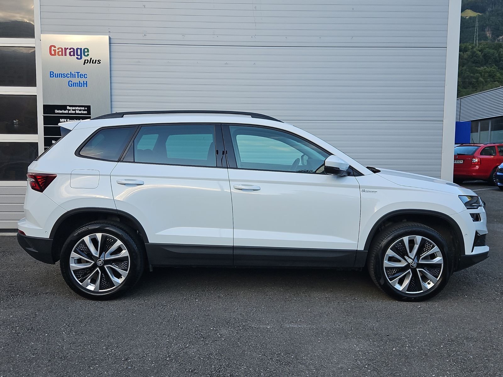 SKODA Karoq 2.0 TDI Style 4x4 DSG, Diesel, Occasion / Utilisé, Automatique - 6