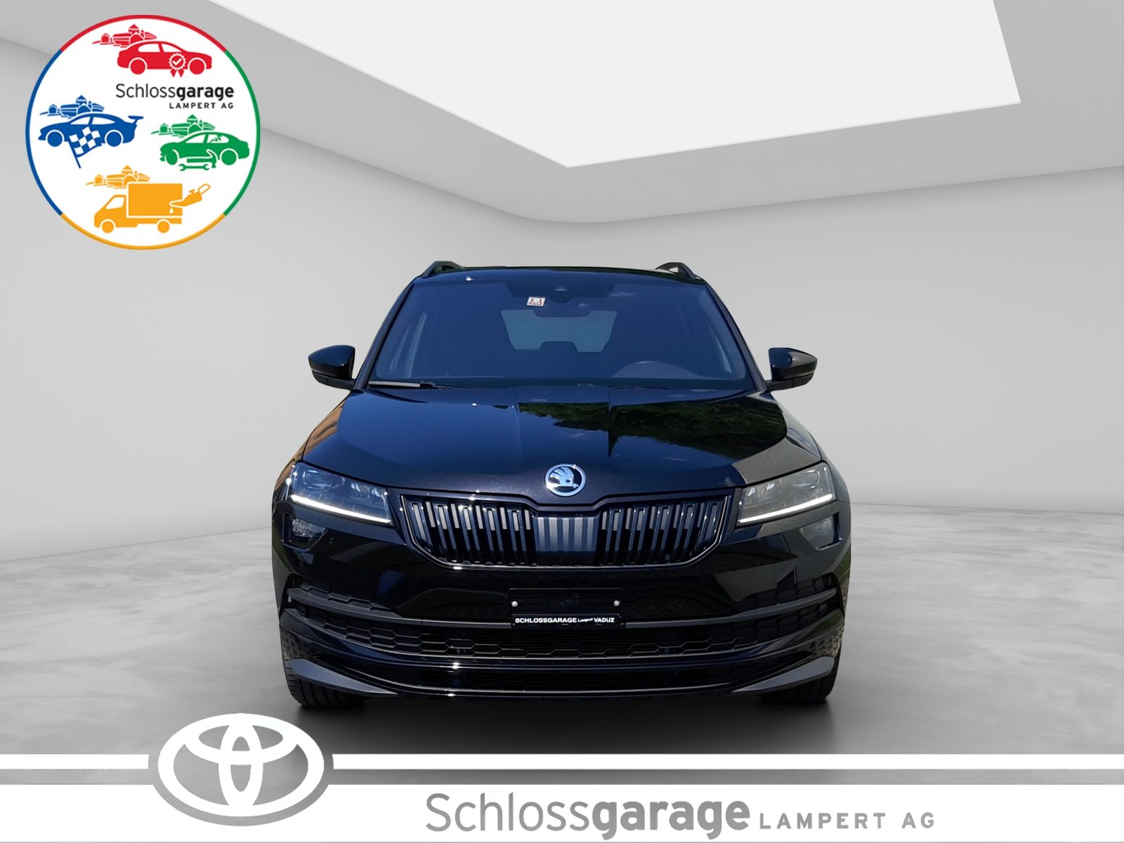 SKODA Karoq 2.0 TSI SportLine DSG 4x4, Petrol, Second hand / Used, Automatic - 2
