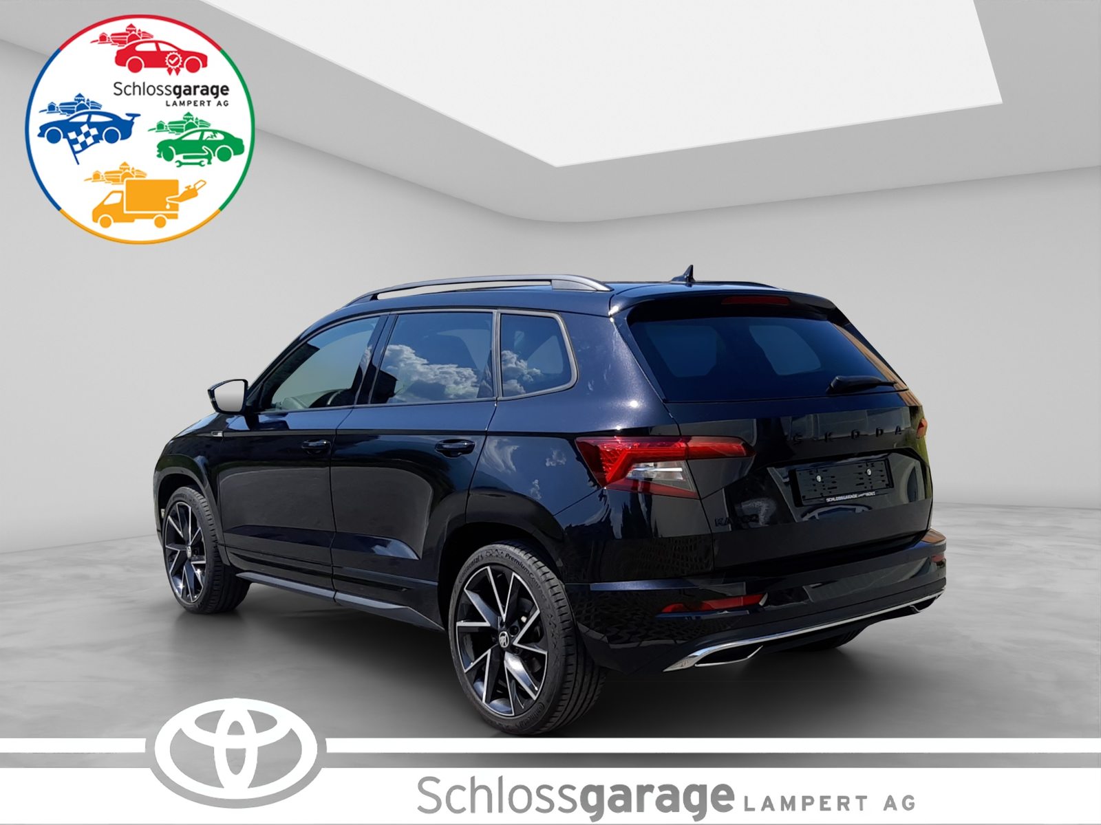 SKODA Karoq 2.0 TSI SportLine DSG 4x4, Petrol, Second hand / Used, Automatic - 4