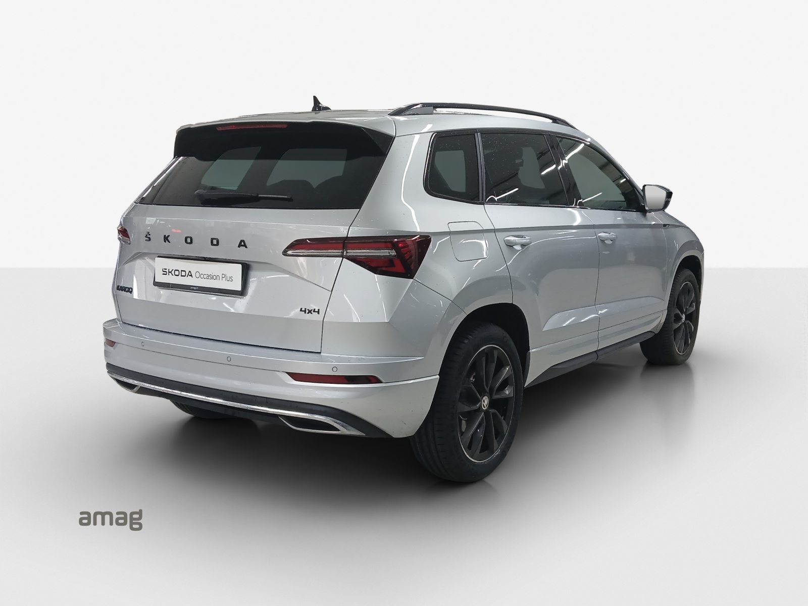 SKODA Karoq SportLine, Benzin, Occasion / Gebraucht, Automatik - 5