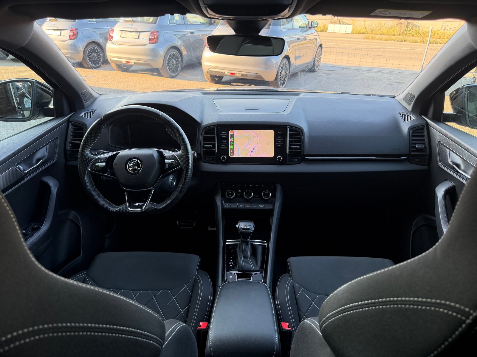 SKODA Karoq 1.5 TSI SportLine DSG, Benzin, Occasion / Gebraucht, Automatik - 7