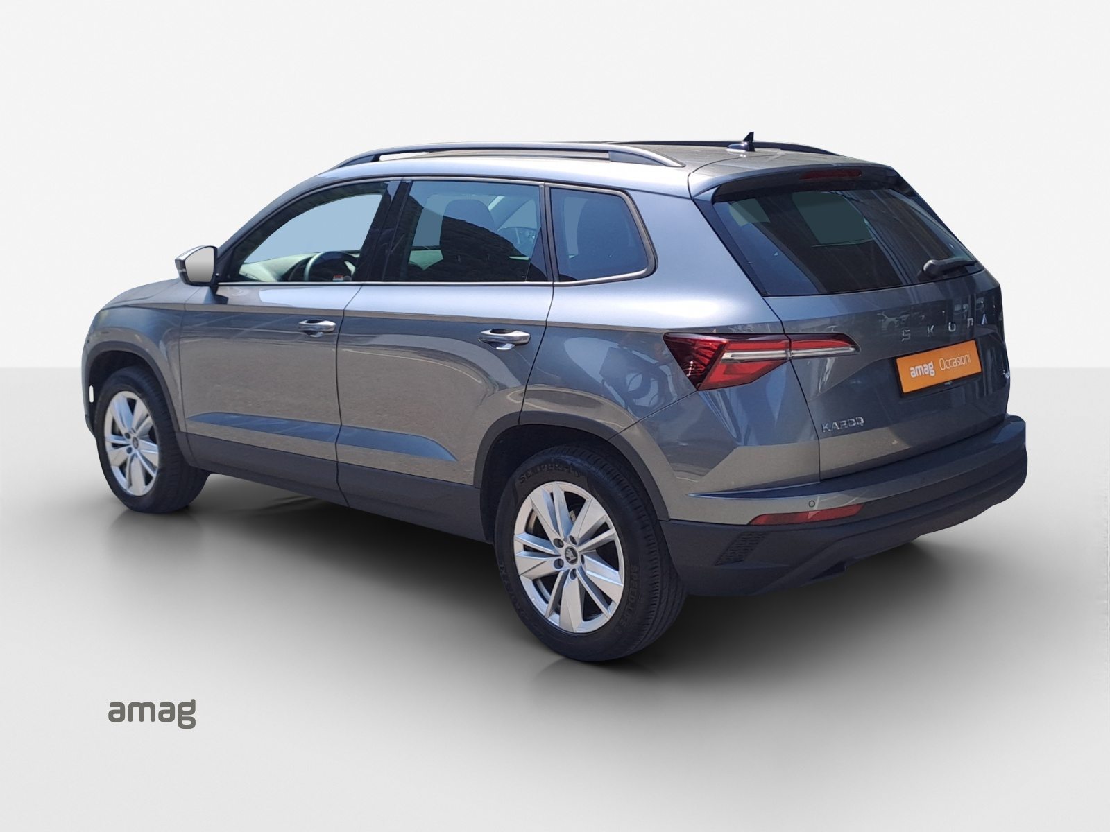 SKODA Karoq Selection, Diesel, Occasion / Gebraucht, Automatik - 3