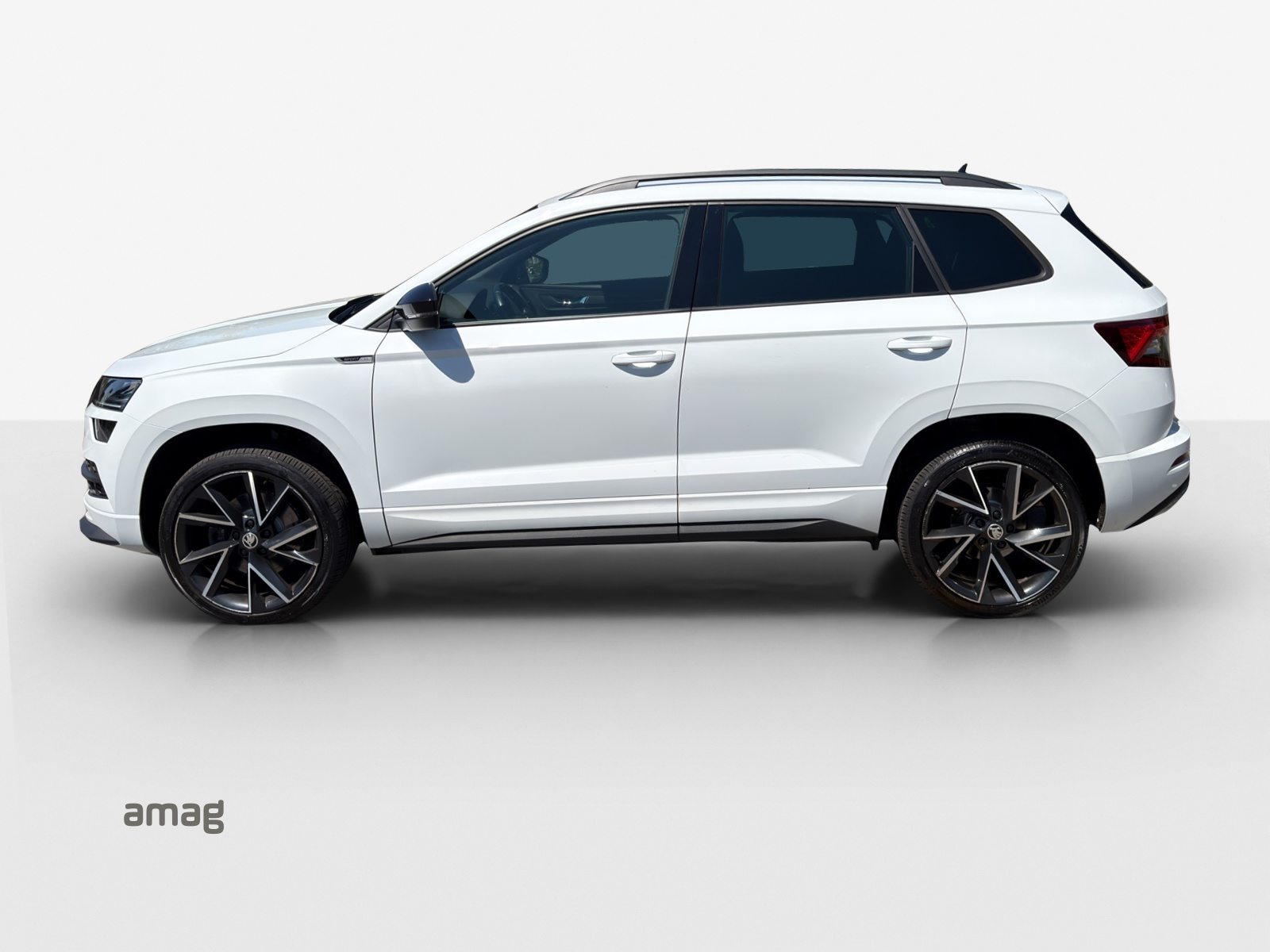 SKODA KAROQ SportLine, Benzin, Occasion / Gebraucht, Automatik - 2