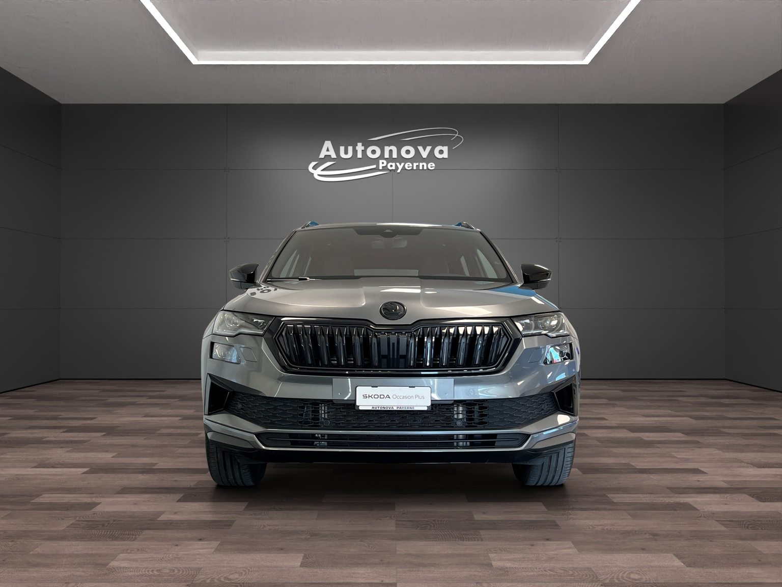 SKODA Karoq Sportline, Benzin, Occasion / Gebraucht, Automatik - 2