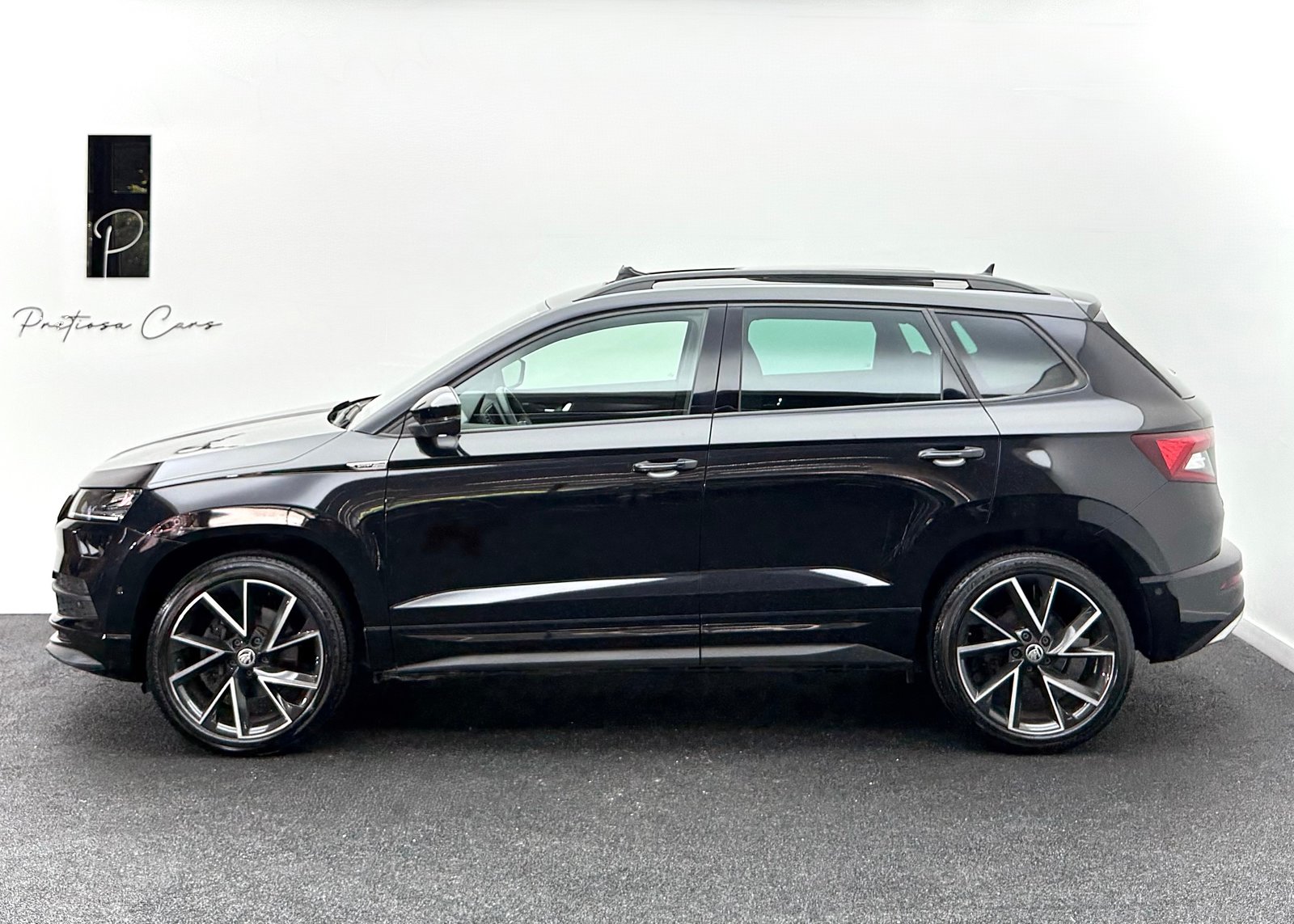 SKODA Karoq 2.0 TDI SCR SportLine 4x4 DSG PANORAMADACH, Diesel, Occasioni / Usate, Automatico - 5