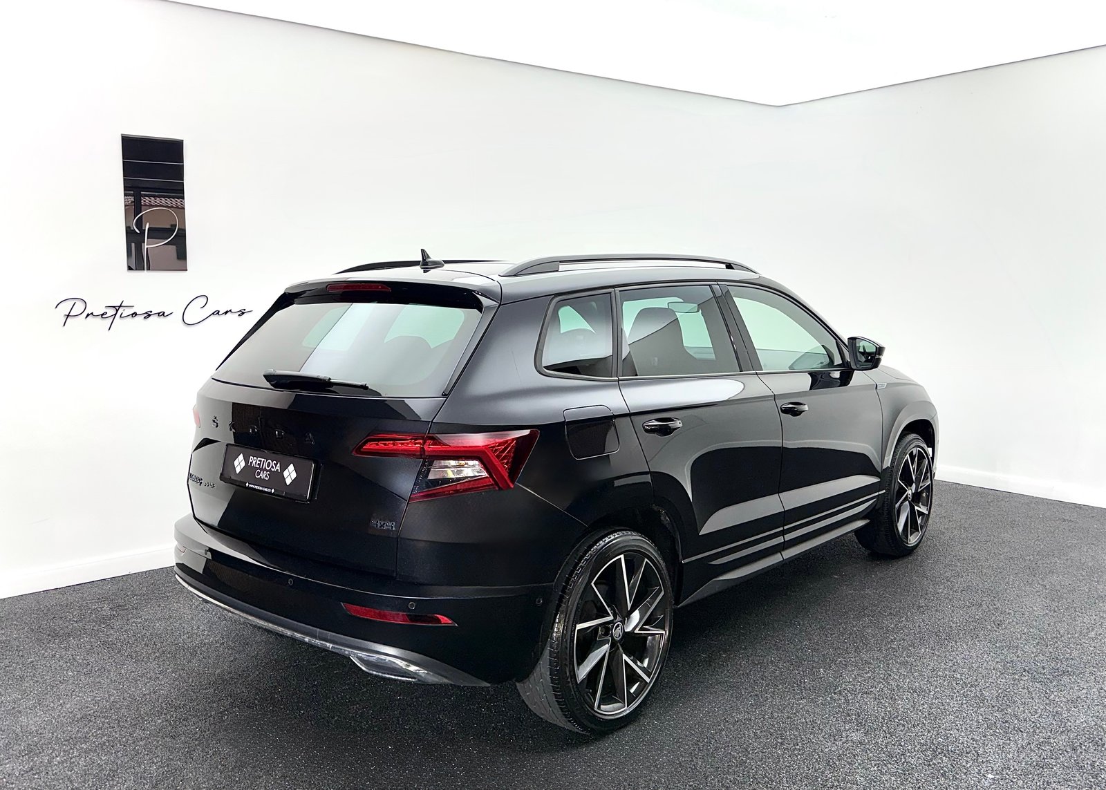SKODA Karoq 2.0 TDI SCR SportLine 4x4 DSG PANORAMADACH, Diesel, Occasioni / Usate, Automatico - 6