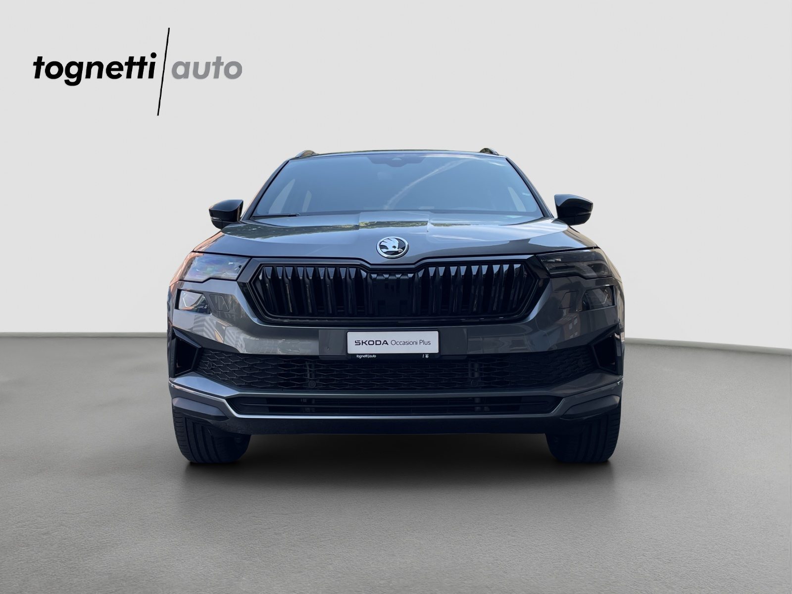 SKODA NEW KAROQ SportLine, Petrol, Second hand / Used, Automatic - 7