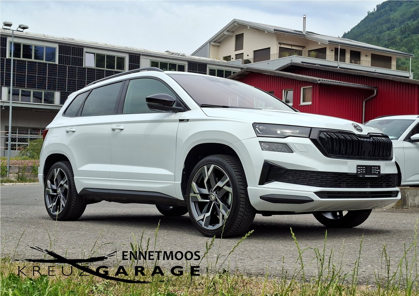SKODA Karoq 2.0 TSI SportLine 4x4 DSG *Anhängerkupplung+Pan, Benzin, Occasion / Gebraucht, Automatik - 4