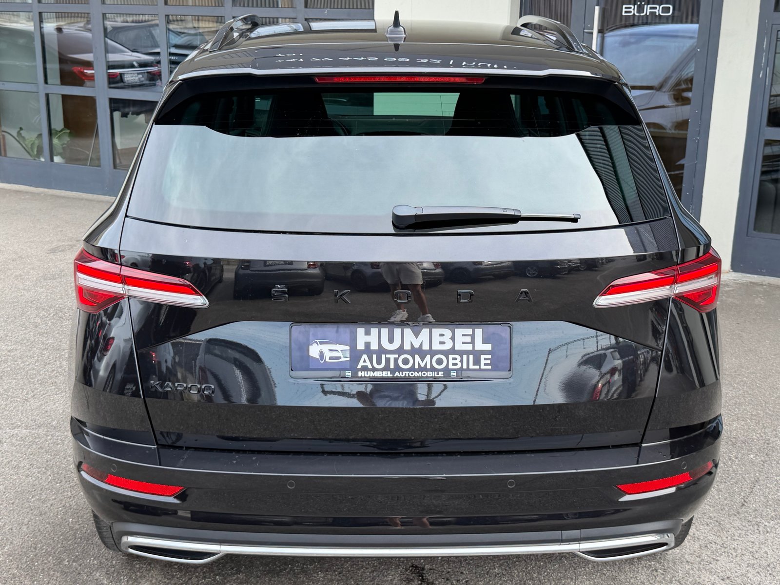 SKODA Karoq 1.5 TSI SportLine DSG, Benzin, Occasion / Gebraucht, Automatik - 4