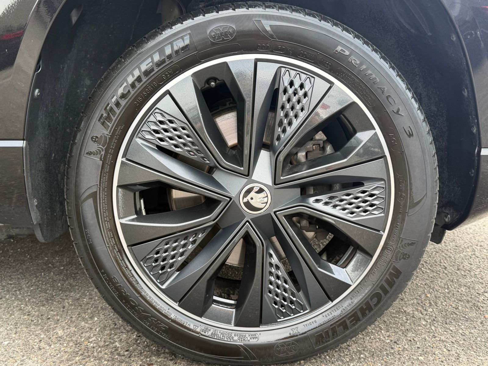 SKODA Karoq 1.5 TSI SportLine DSG, Benzin, Occasion / Gebraucht, Automatik - 6