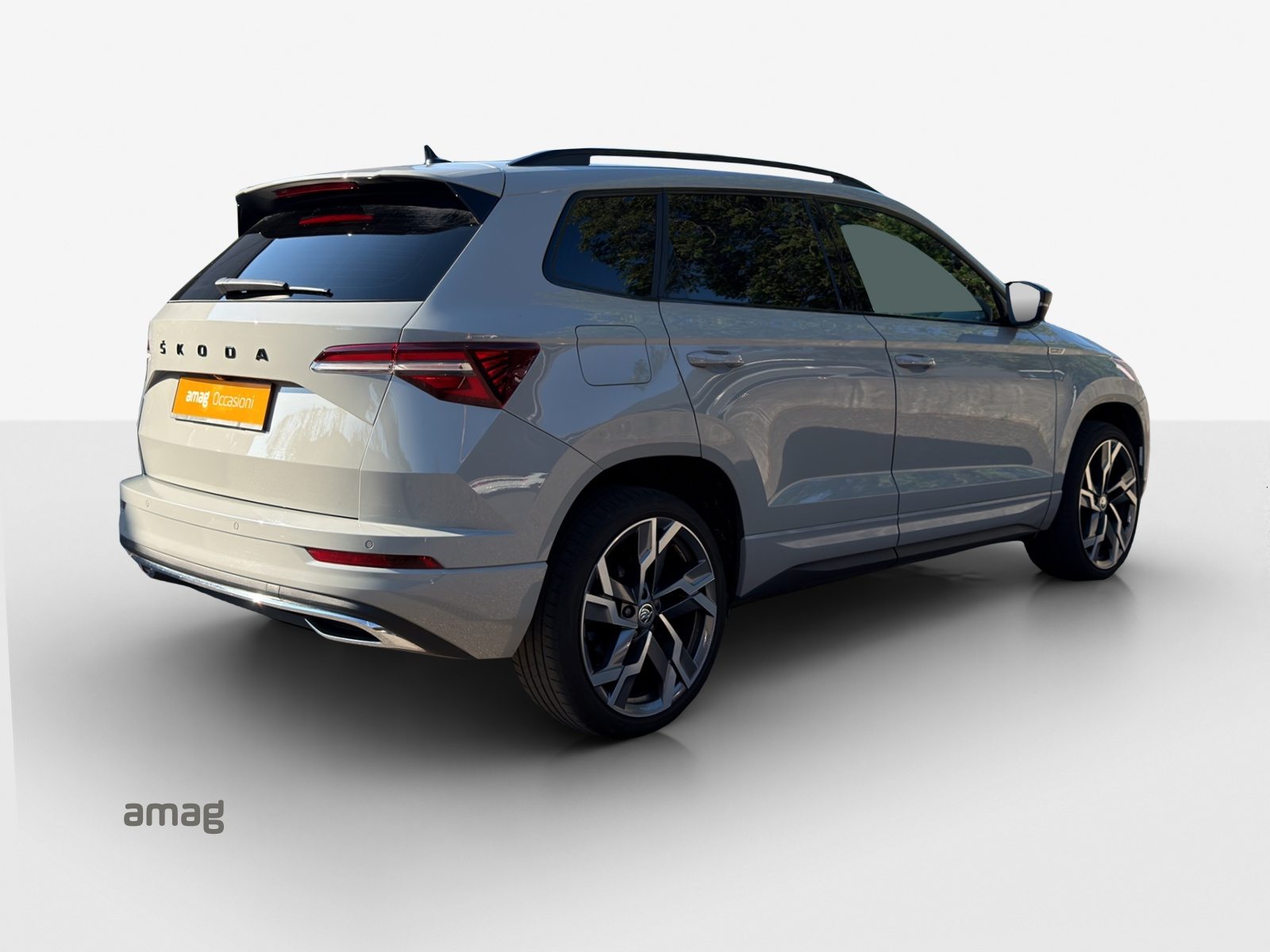 SKODA Karoq SportLine, Benzin, Occasion / Gebraucht, Automatik - 5