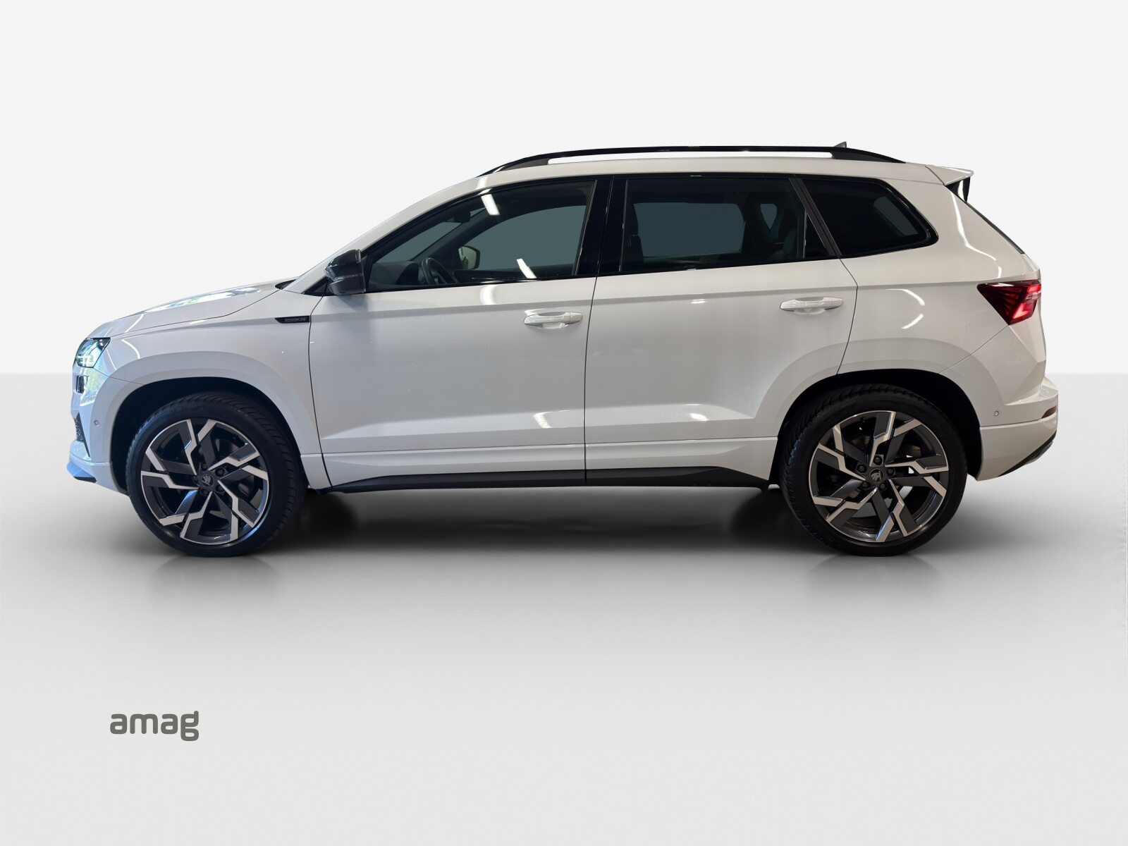 SKODA Karoq Sportline, Benzin, Occasion / Gebraucht, Automatik - 2