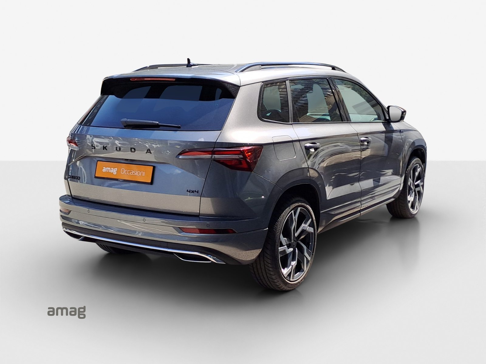 SKODA Karoq Sportline, Petrol, Second hand / Used, Automatic - 5