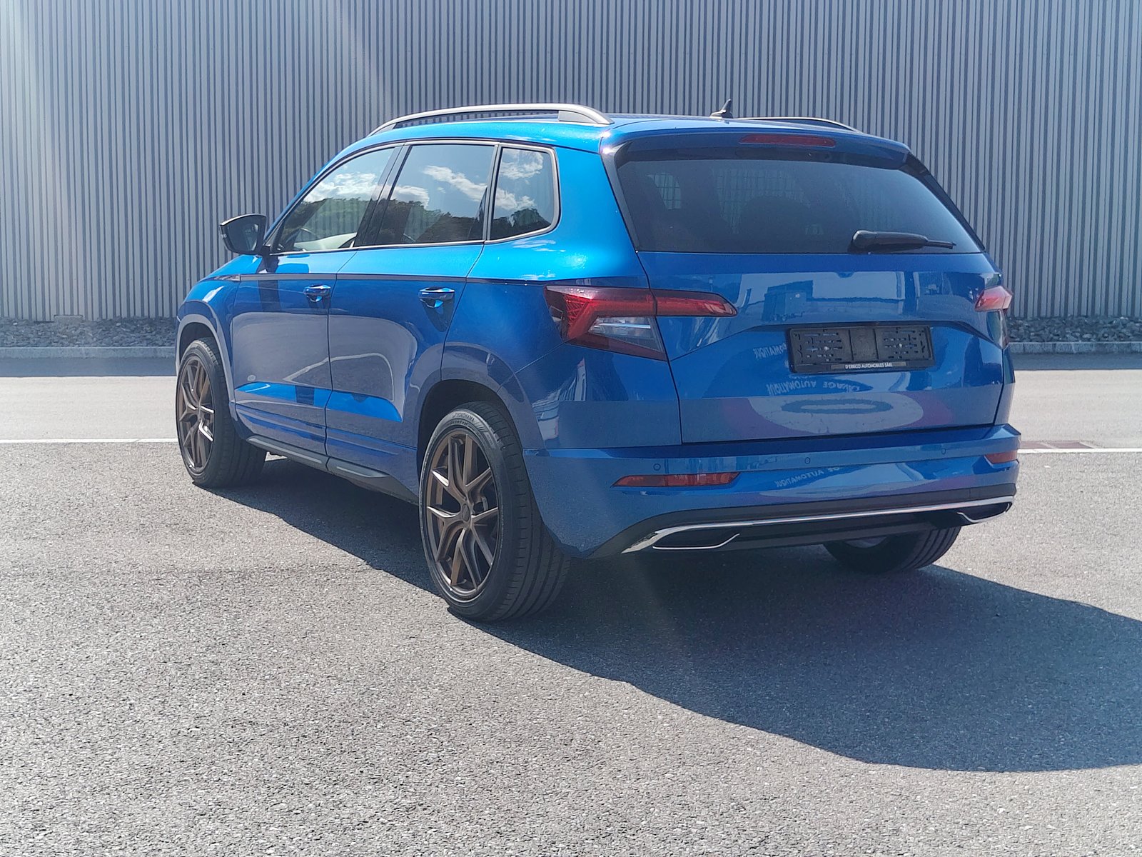 SKODA Karoq 2.0 TSI SportLine 4x4 DSG, Benzin, Occasion / Gebraucht, Automatik - 3