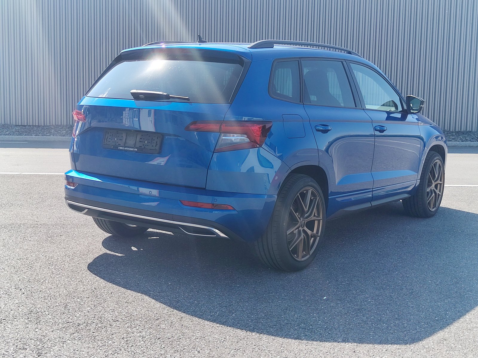 SKODA Karoq 2.0 TSI SportLine 4x4 DSG, Benzin, Occasion / Gebraucht, Automatik - 4
