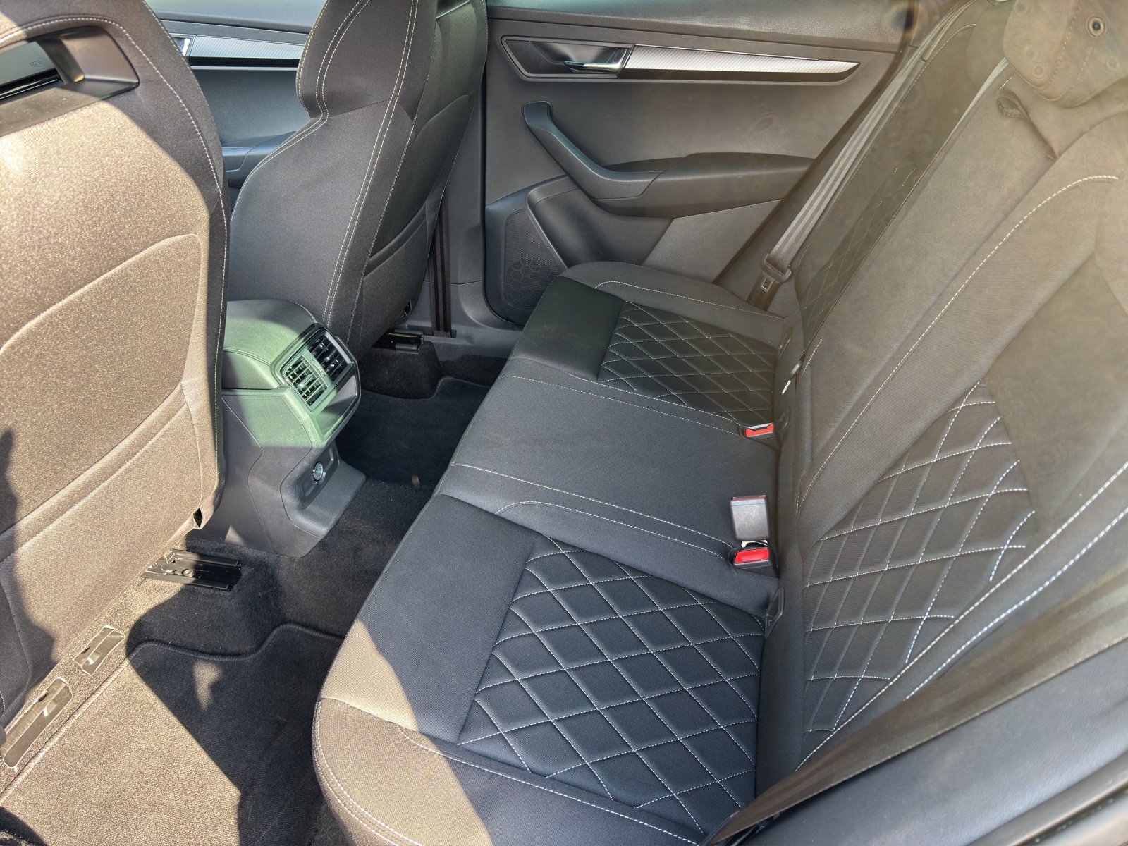 SKODA Karoq 2.0 TSI SportLine 4x4 DSG, Benzina, Occasioni / Usate, Automatico - 5