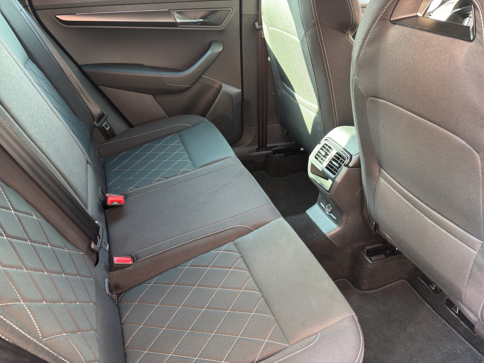 SKODA Karoq 2.0 TSI SportLine 4x4 DSG, Benzina, Occasioni / Usate, Automatico - 6
