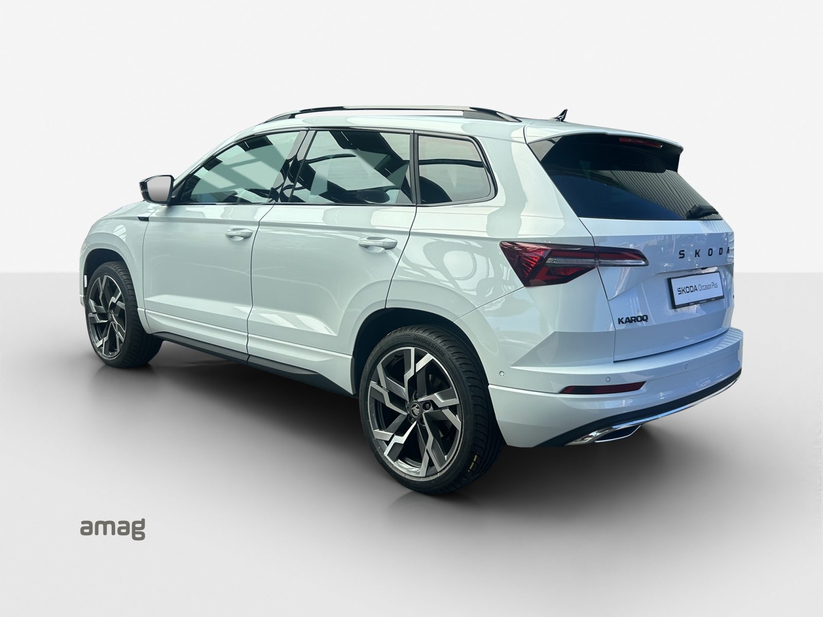 SKODA Karoq Sportline, Benzin, Occasion / Gebraucht, Automatik - 3