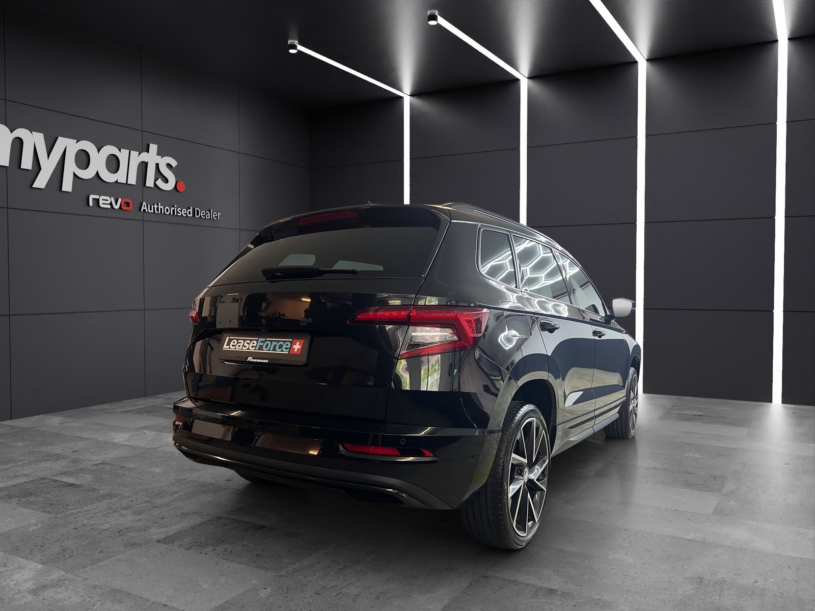 SKODA Karoq 1.5 TSI ACT SportLine DSG, Benzina, Occasioni / Usate, Automatico - 5