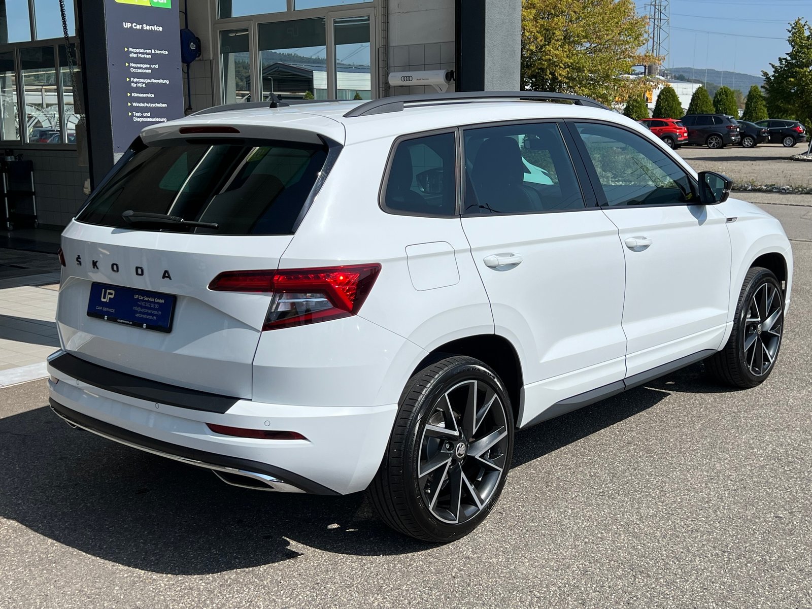 SKODA Karoq 2.0 TSI SportLine DSG 4x4 * AHK 1.9 T *, Benzin, Occasion / Gebraucht, Automatik - 5