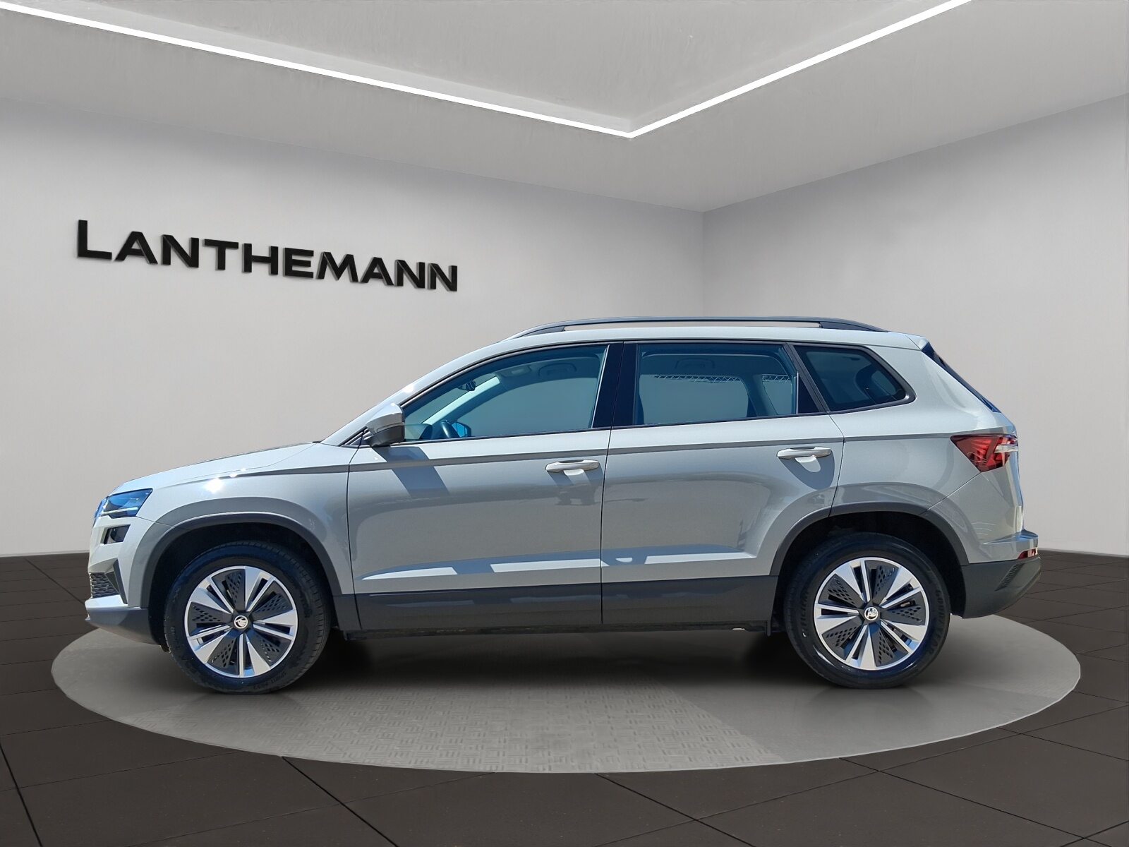 SKODA Karoq Ambition, Benzina, Occasioni / Usate, Automatico - 2