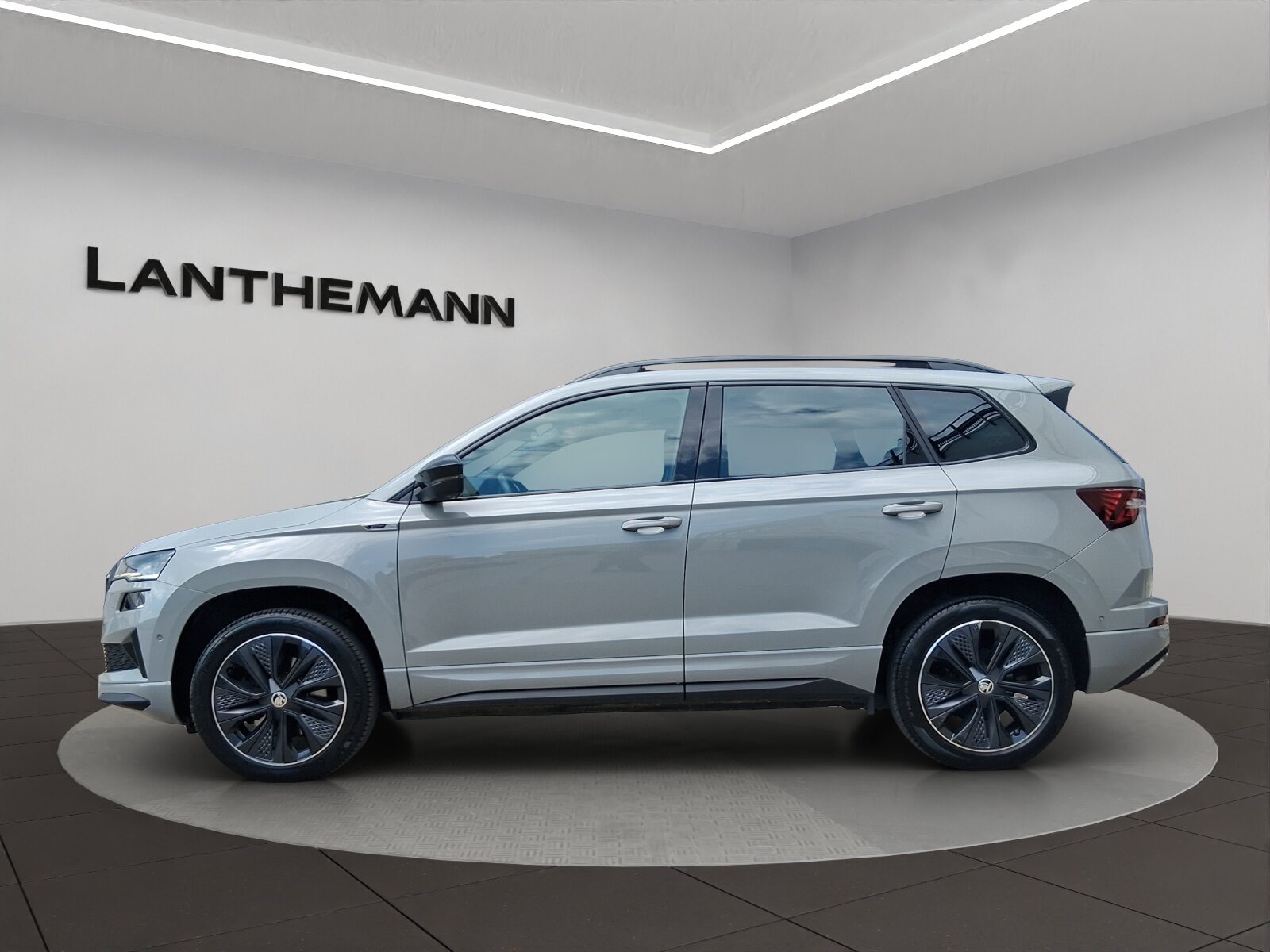 SKODA NEW KAROQ SportLine, Essence, Occasion / Utilisé, Automatique - 2