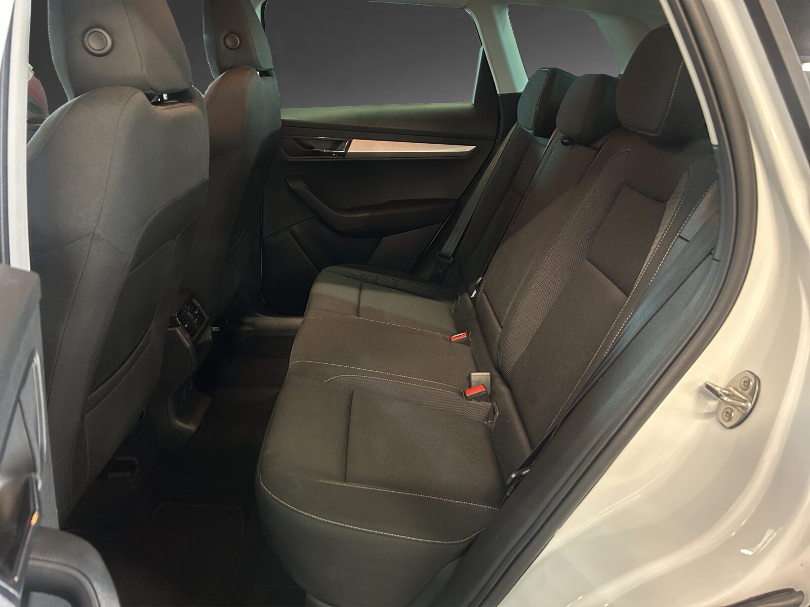 SKODA Karoq Selection, Diesel, Occasioni / Usate, Automatico - 7