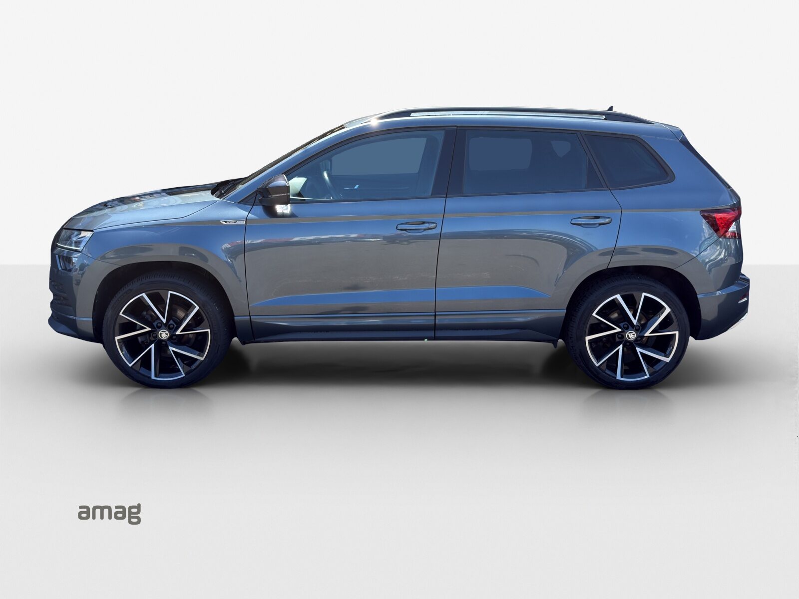 SKODA KAROQ SportLine, Benzin, Occasion / Gebraucht, Automatik - 2