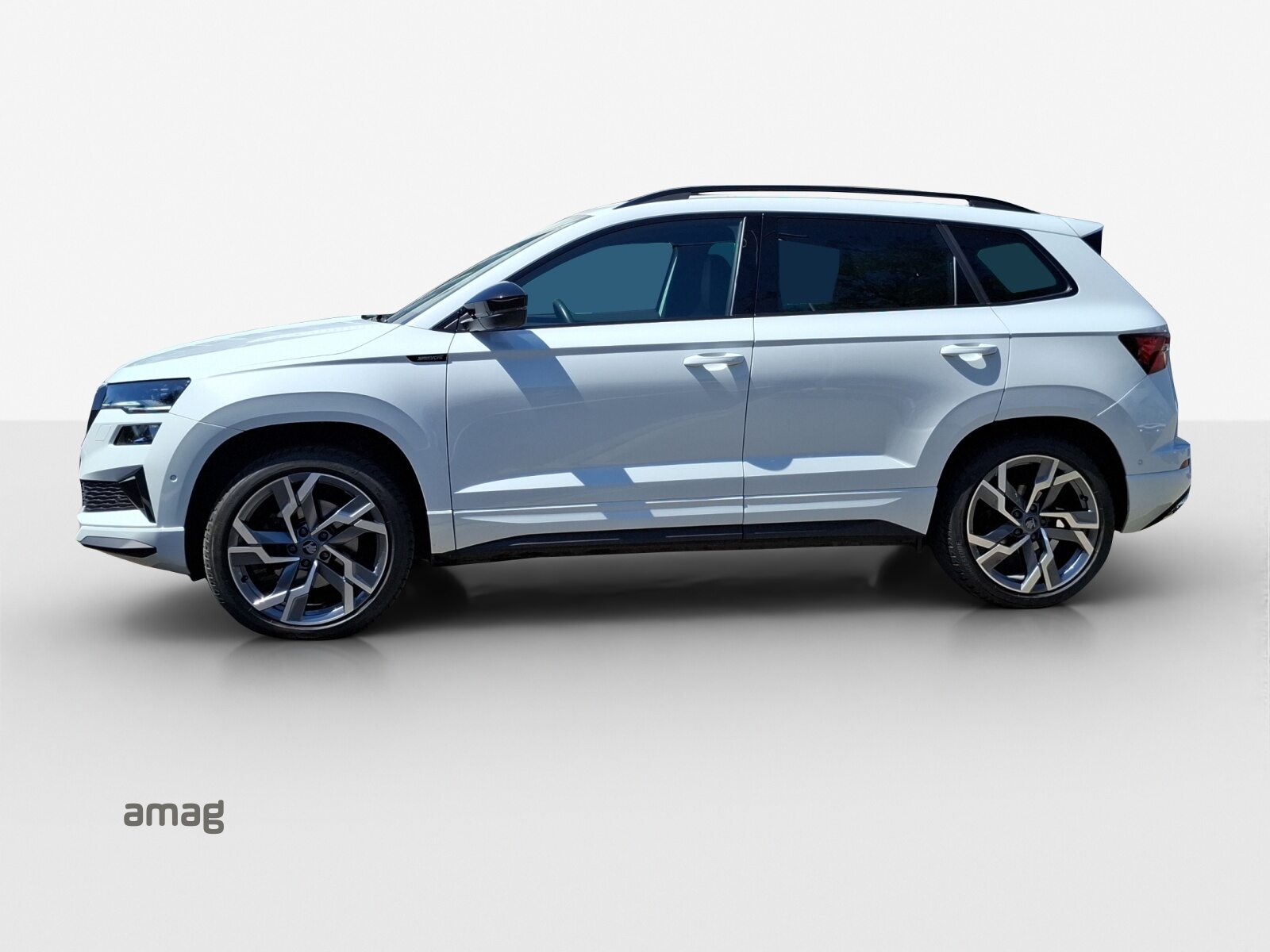SKODA Karoq Sportline, Benzin, Occasion / Gebraucht, Automatik - 2