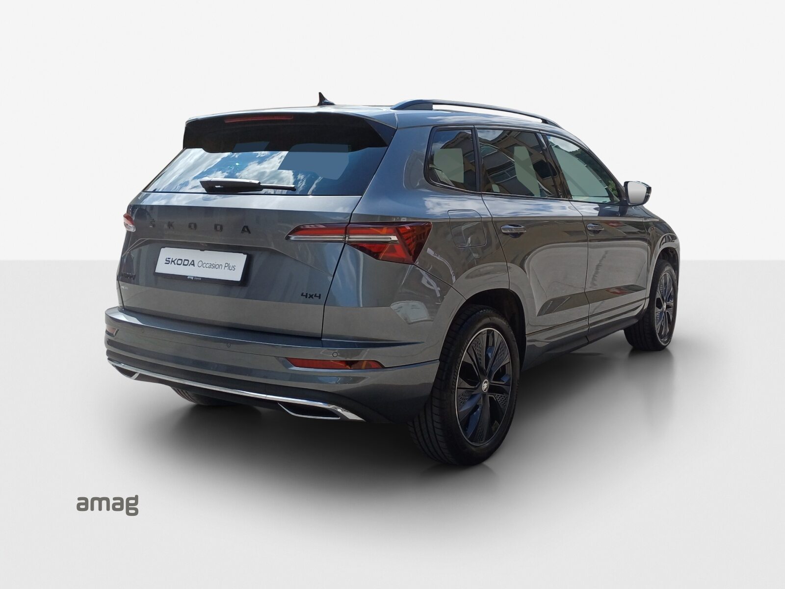 SKODA Karoq SportLine, Petrol, Second hand / Used, Automatic - 5