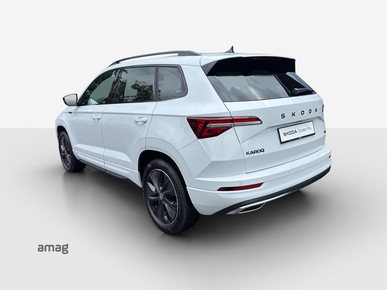 SKODA Karoq Sportline, Petrol, Second hand / Used, Automatic - 3