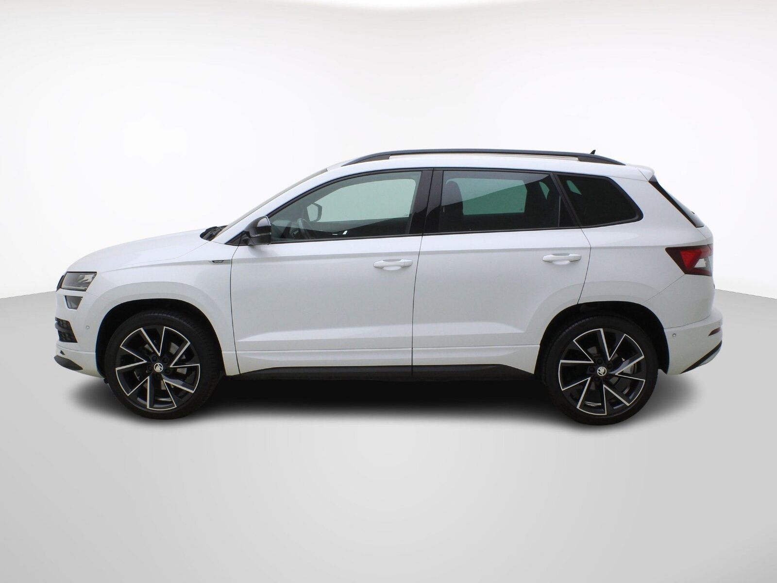 SKODA Karoq 2.0 TSI DSG Sport Line 4x4, Benzin, Occasion / Gebraucht, Automatik - 3