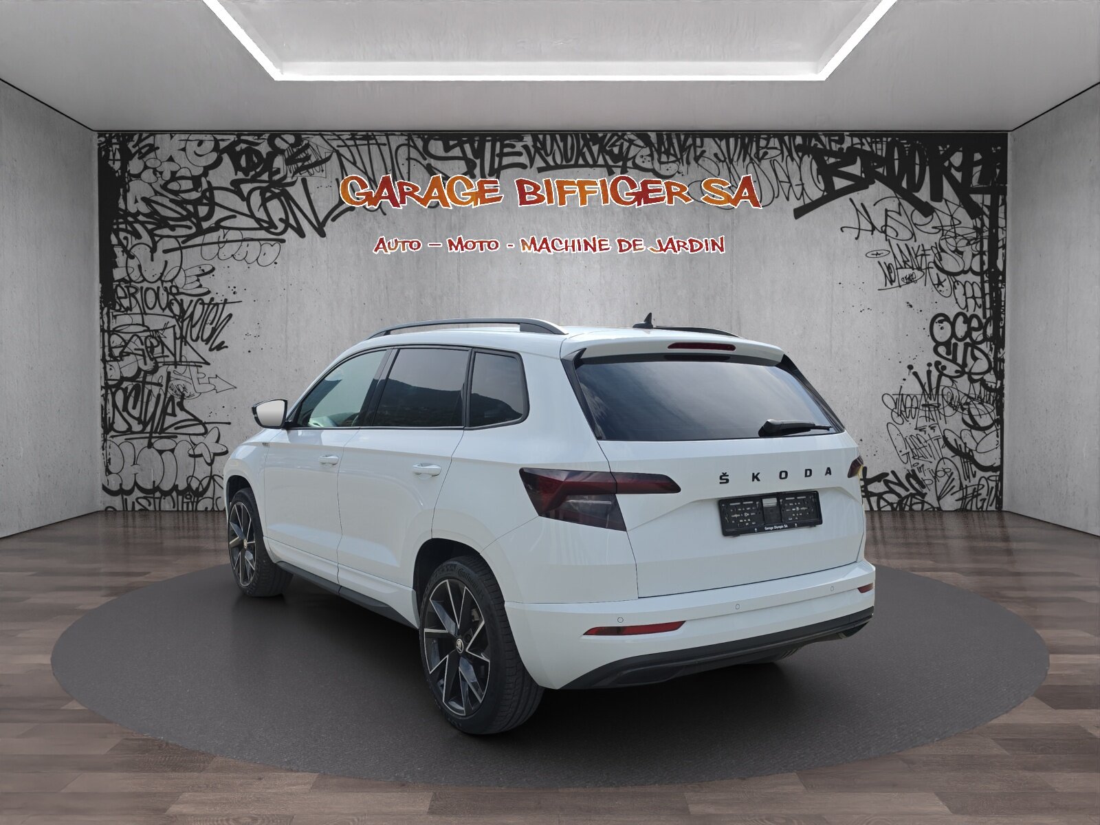 SKODA Karoq 2.0 TSI SportLine 4x4 DSG, Petrol, Second hand / Used, Automatic - 3