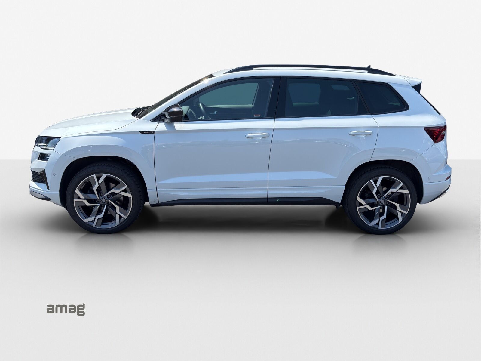SKODA Karoq Sportline, Petrol, Second hand / Used, Automatic - 2