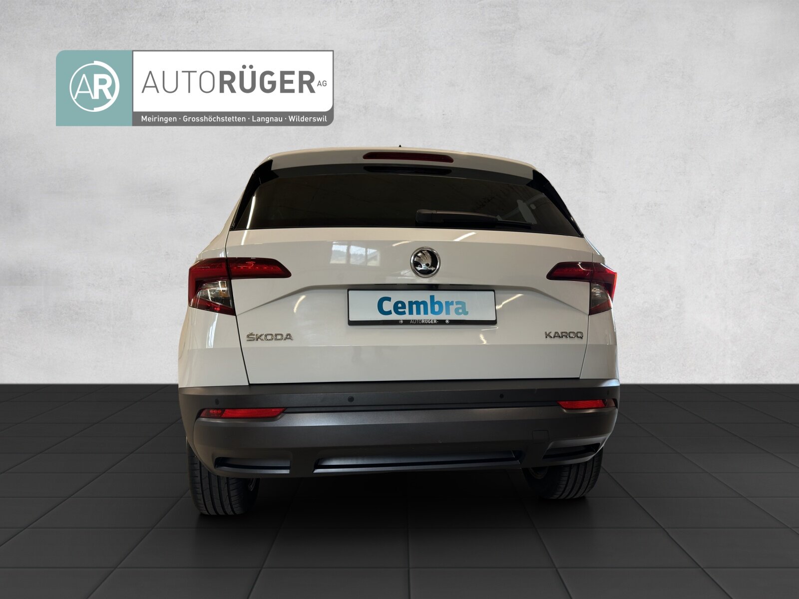SKODA Karoq 1.6 TDI CR Smile, Diesel, Second hand / Used, Automatic - 5