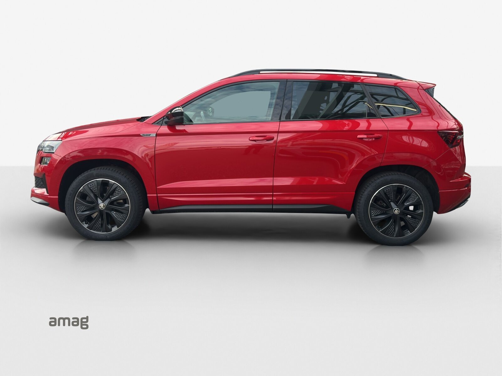 SKODA NEW KAROQ SportLine, Petrol, Second hand / Used, Automatic - 2