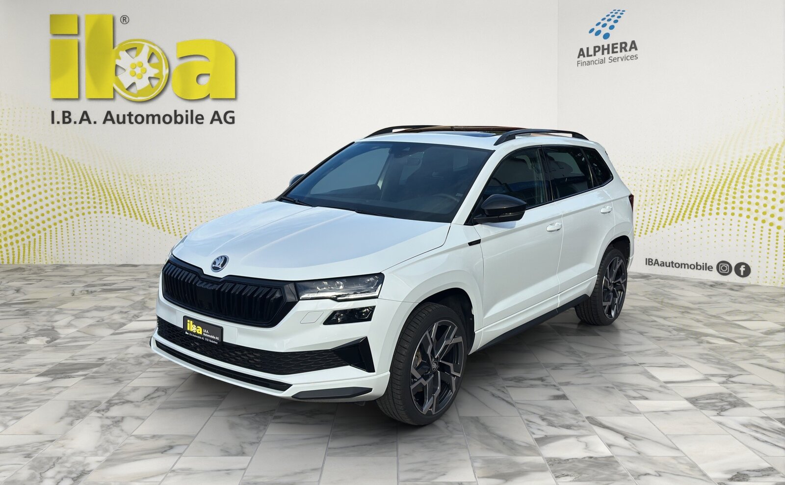 SKODA Karoq 1.5TSI Sport Line Aut. Panorama-Schiebedach