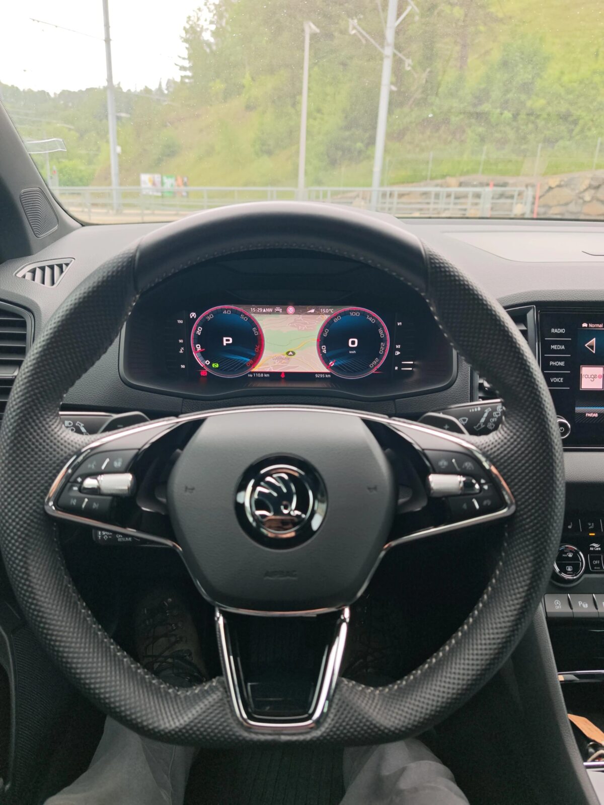 SKODA Karoq 2.0 TSI SportLine 4x4 DSG, Essence, Occasion / Utilisé, Automatique - 7