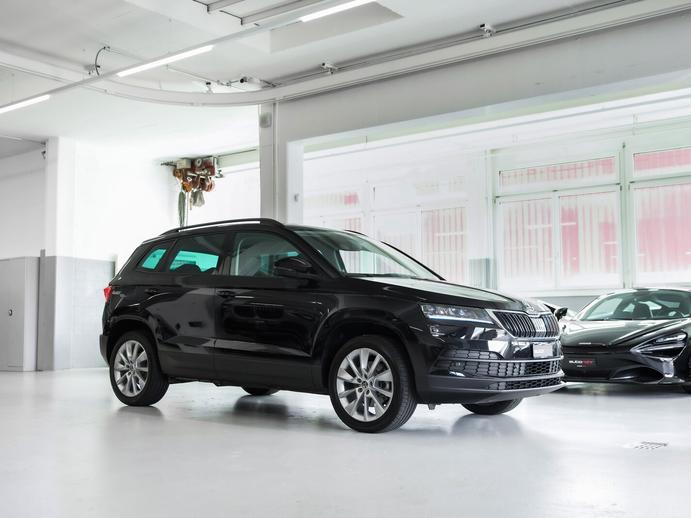 SKODA Karoq 1.0 TSI Ambition DSG, Benzin, Occasion / Gebraucht, Automatik