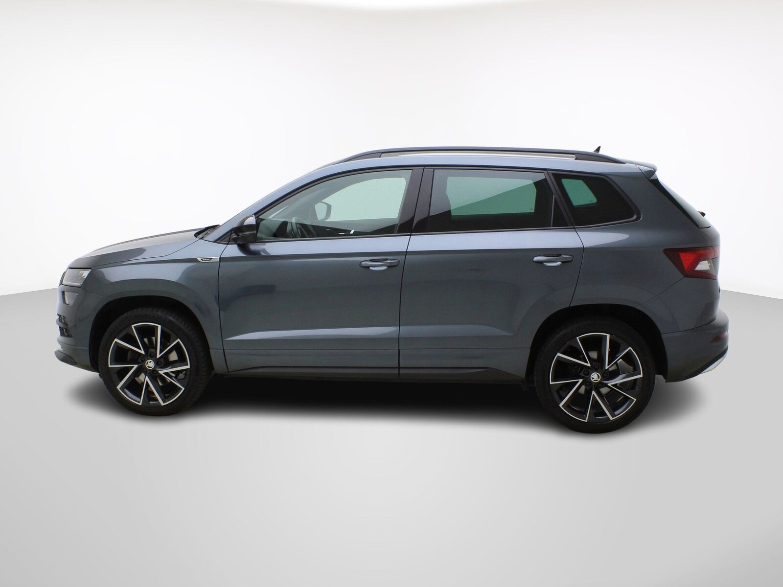 SKODA Karoq 2.0 TDI DSG Sport Line 4x4, Diesel, Occasioni / Usate, Automatico - 3